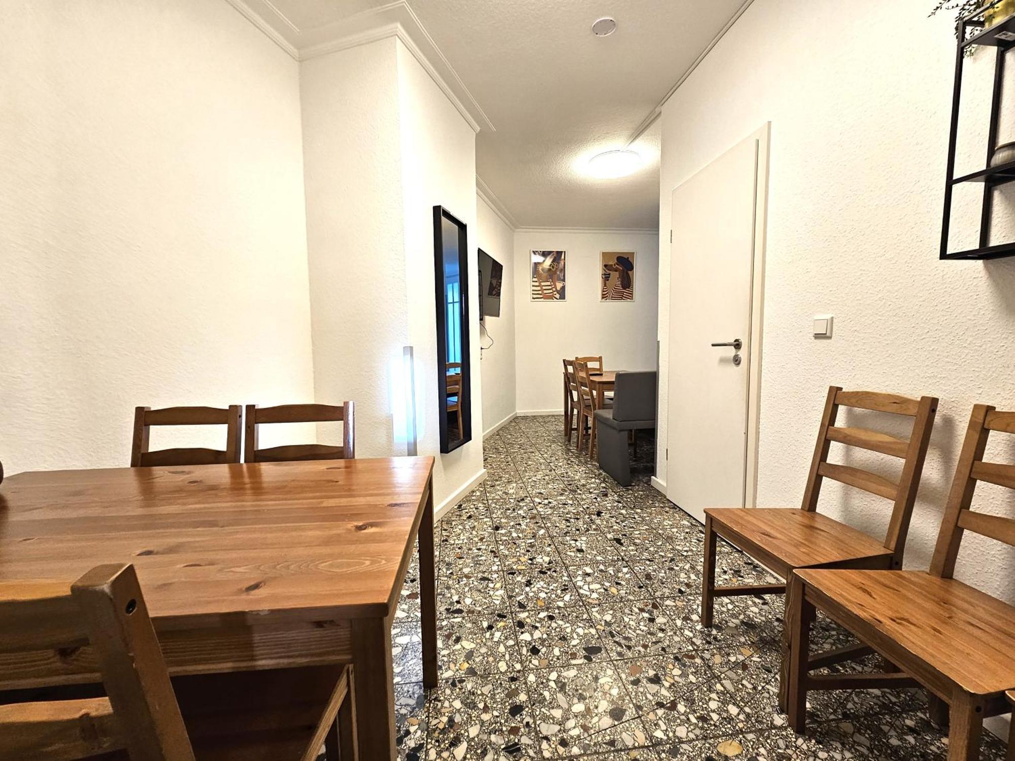 Apartment Representative